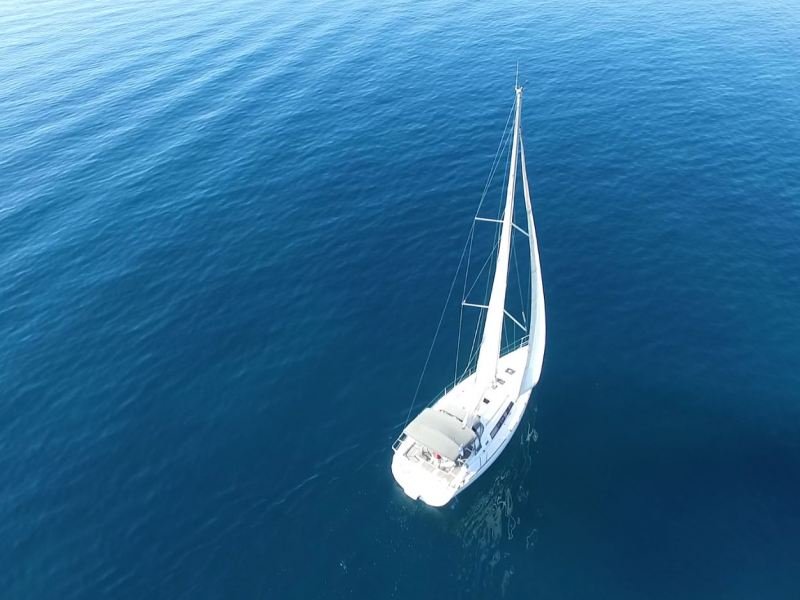 Oceanis 37 “Genie”